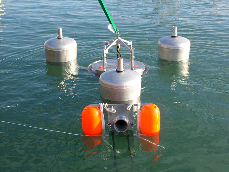 Cascade Adjustable Skimmer for Large Oil Spills Vikoma